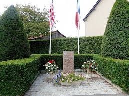 https://i41.servimg.com/u/f41/17/90/18/47/sainte10.jpg